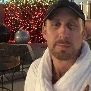 Meet your Posher, Jon